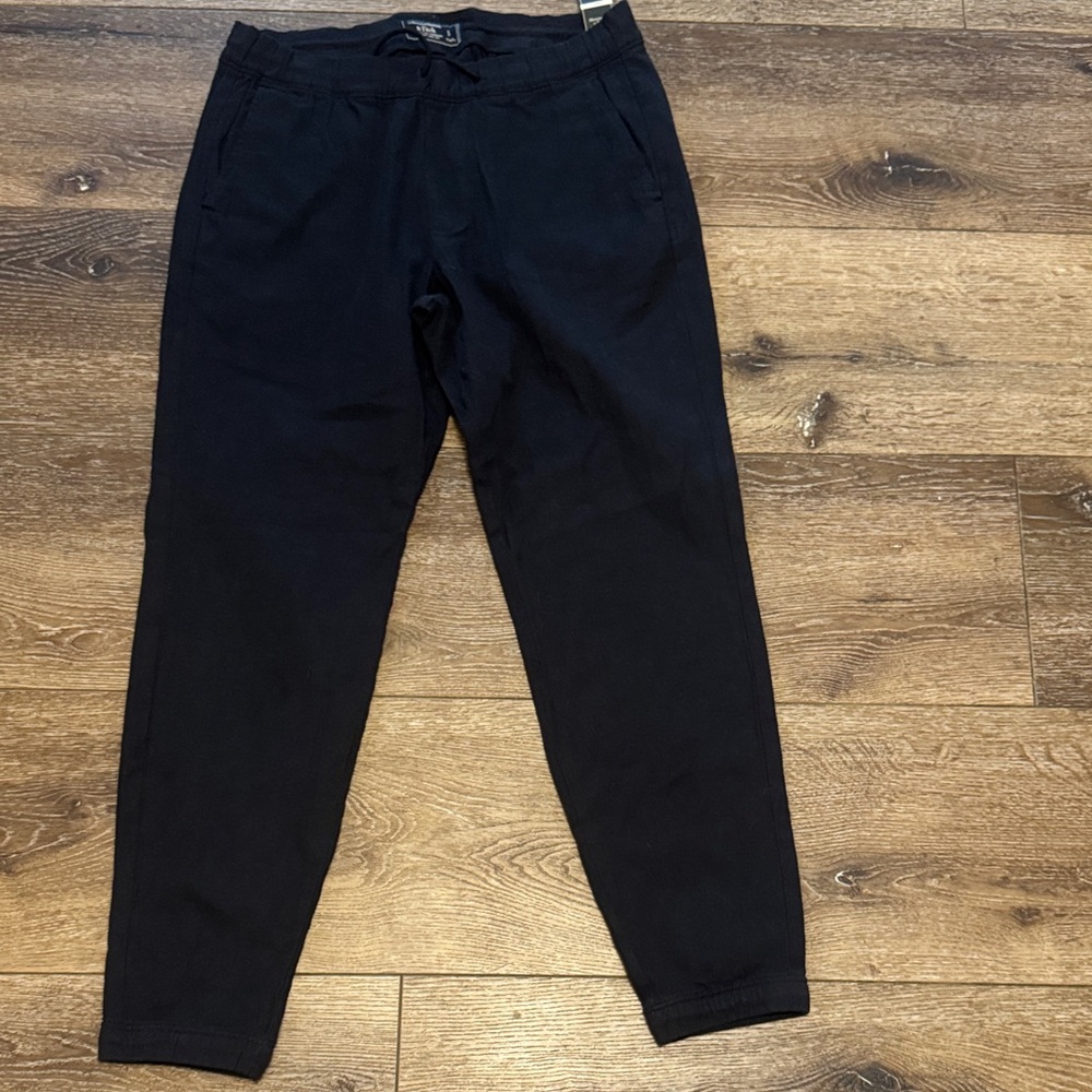Abercrombie & fitch joggers small NWT - Picture 1 of 5